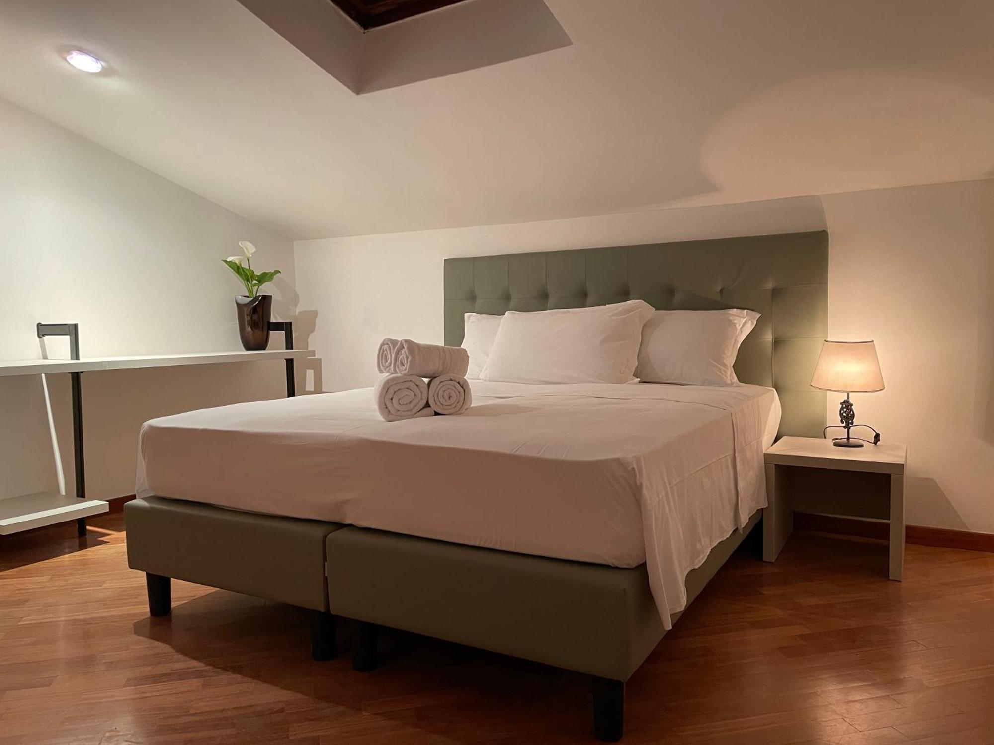 Attic Garden Hotel โรม ภายนอก รูปภาพ
