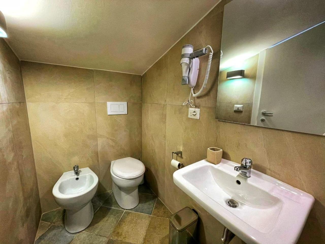 Attic Garden Hotel โรม ภายนอก รูปภาพ