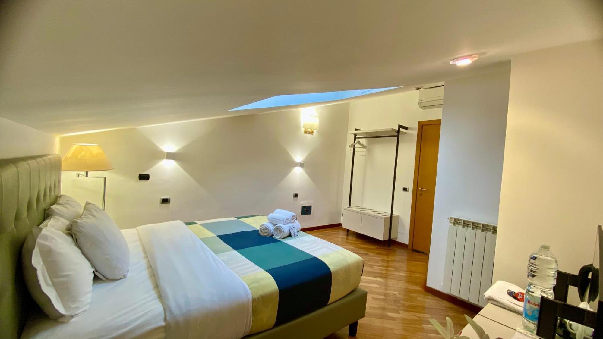 Attic Garden Hotel โรม ภายนอก รูปภาพ